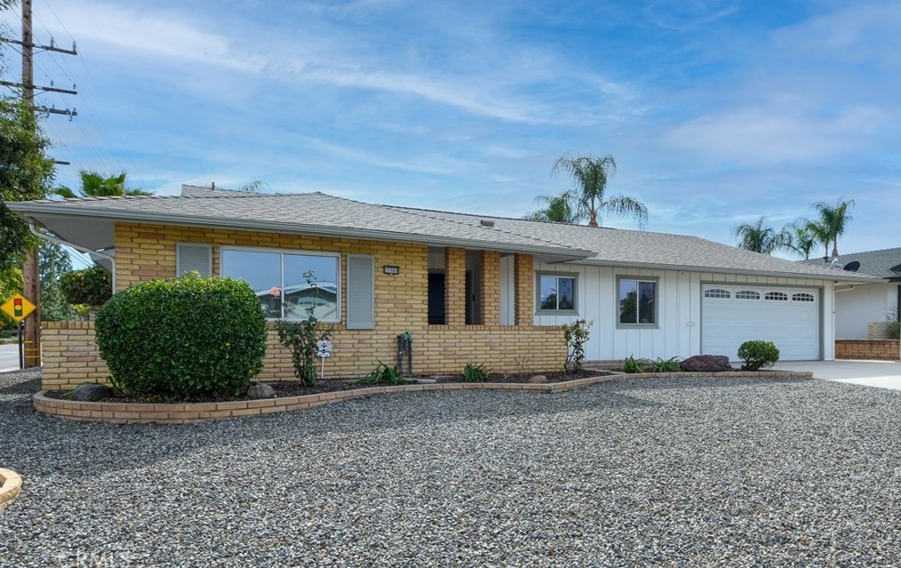 25969 Sandy Lodge Rd, Menifee, CA 92586