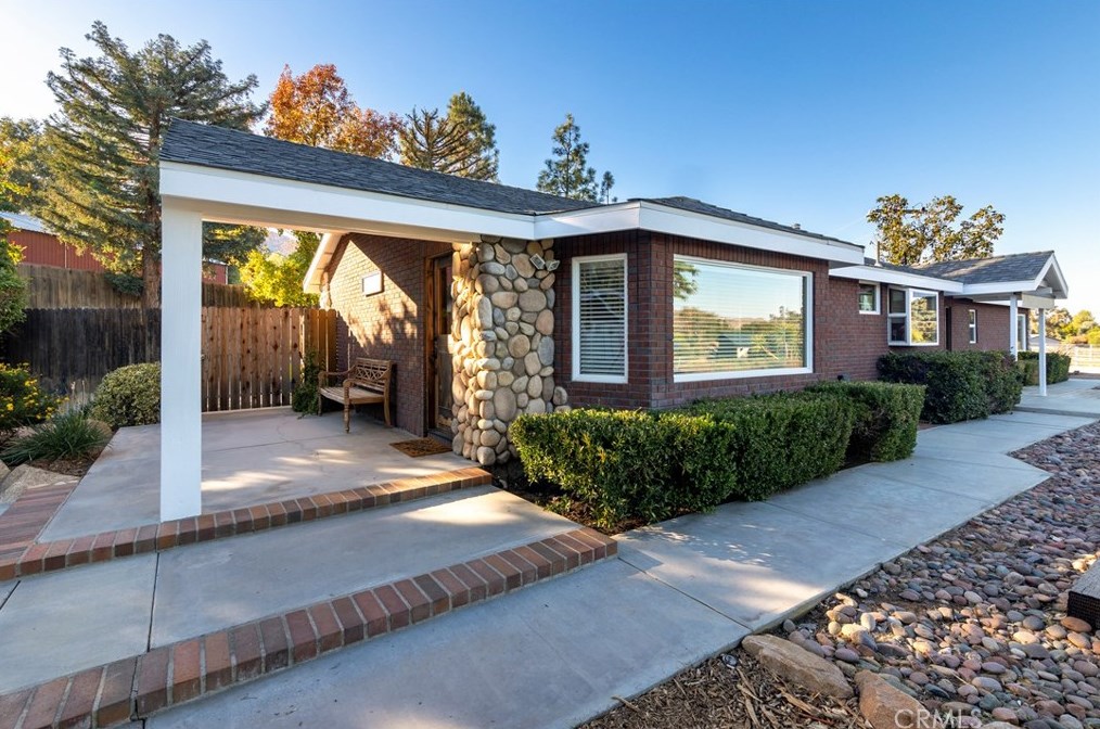 33161 Marvella Ln, Lake Elsinore, CA 92530
