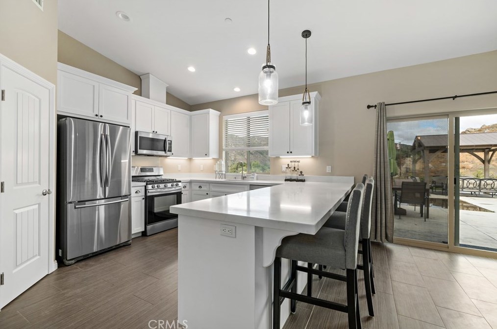 2916 Vista Del Rio, Fallbrook CA  92028-8440 exterior