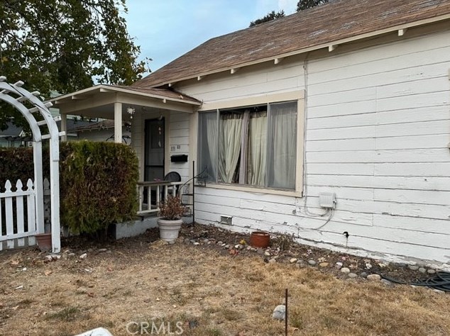 619 20th St, Lake Nacimiento, CA 93446