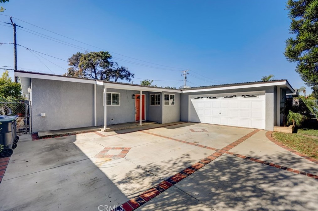 2410 S Towner St, Santa Ana, CA 92707