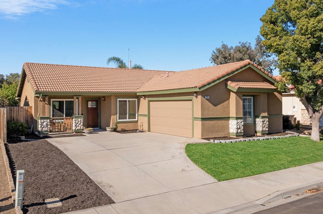 1275 Alderwood Ln, Mountain Home Village, CA 92359