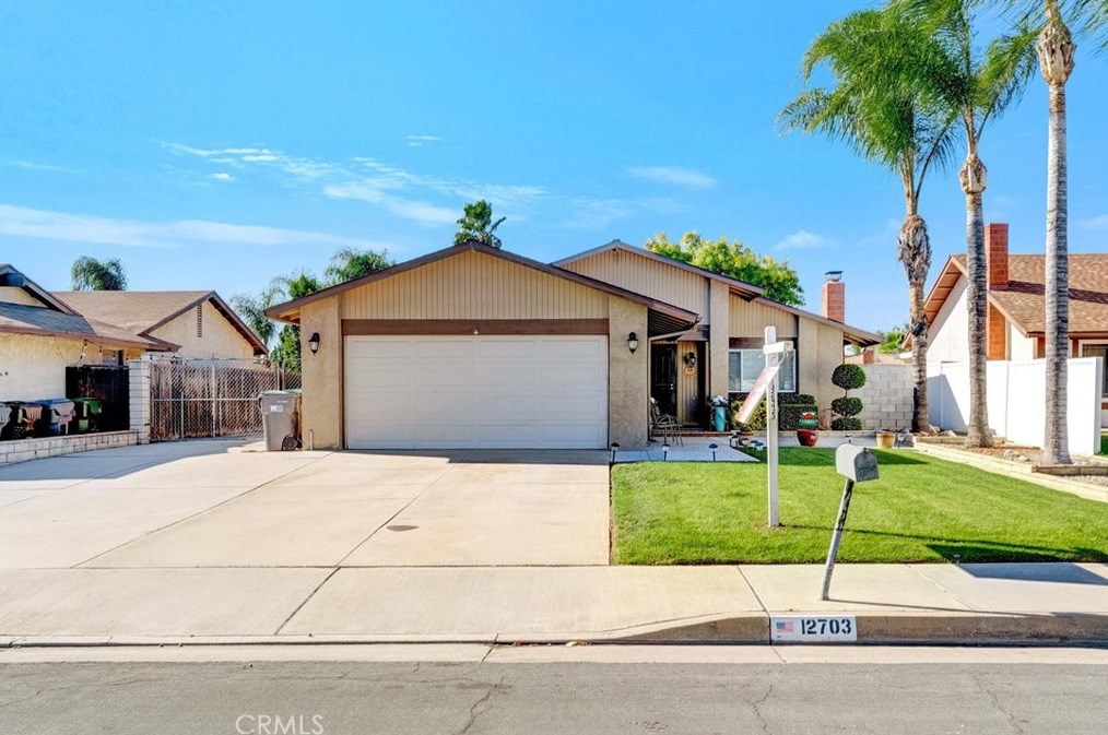 12703 Softwind Dr, Moreno Valley, CA 92553-5940