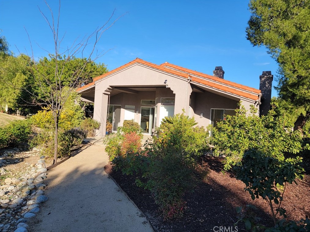 22993 Rosemont Ct, Murrieta CA  92562-3075 exterior