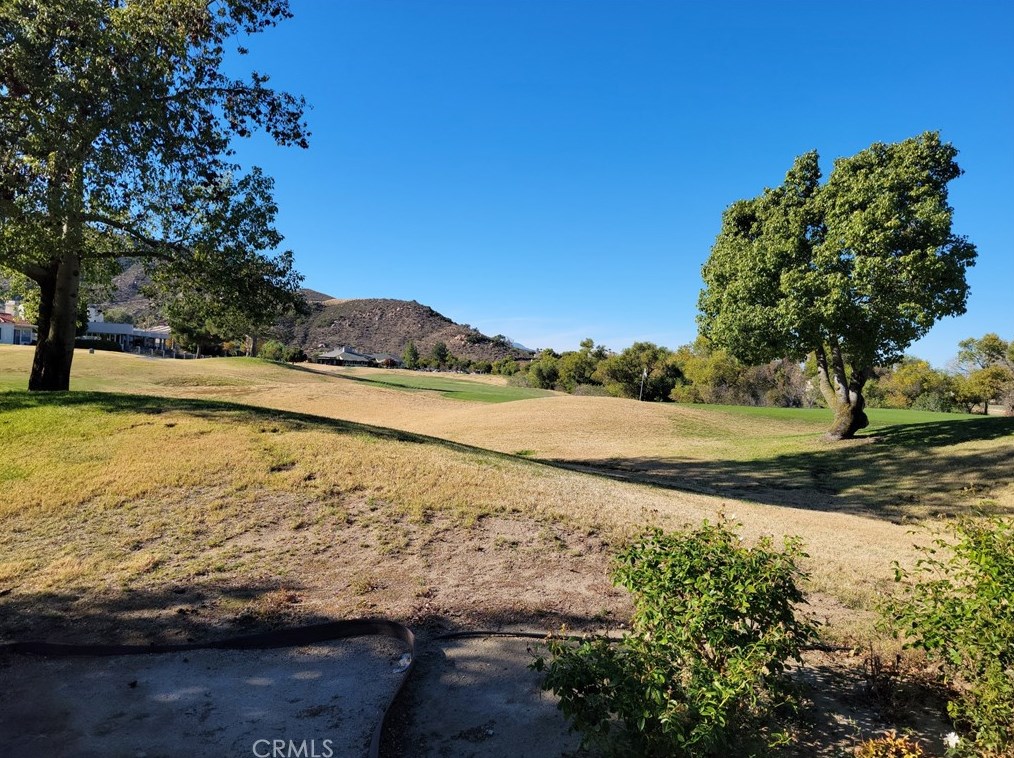 22993 Rosemont Ct, Murrieta CA  92562-3075 exterior