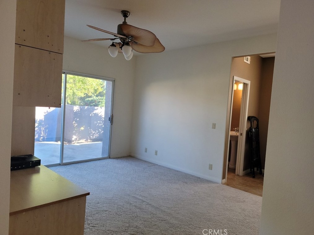 22993 Rosemont Ct, Murrieta CA  92562-3075 exterior