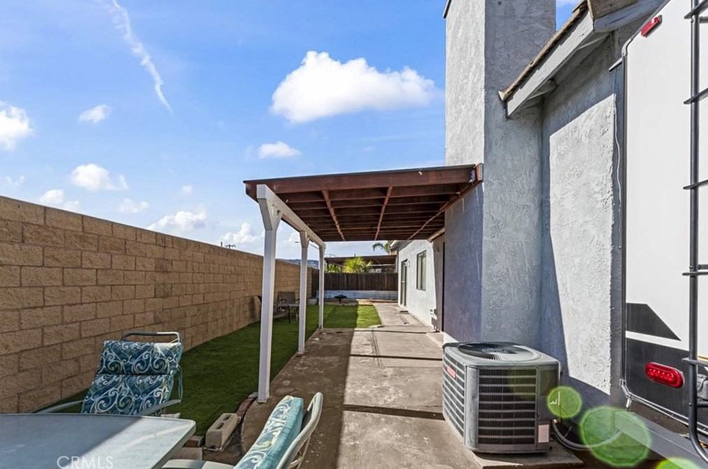 22539 Elbow Creek Trl, Wildomar CA  92595-8499 exterior