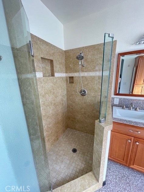 39780 Nottinghill Rd, Murrieta CA  92563-5553 exterior
