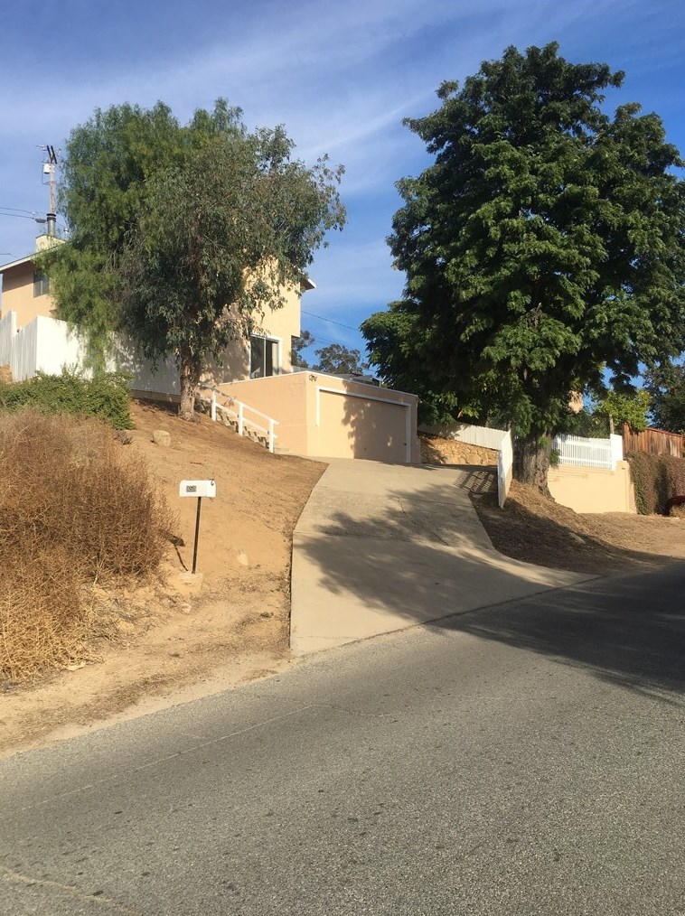 16518 Smith Ave, Lake Elsinore, CA 92530