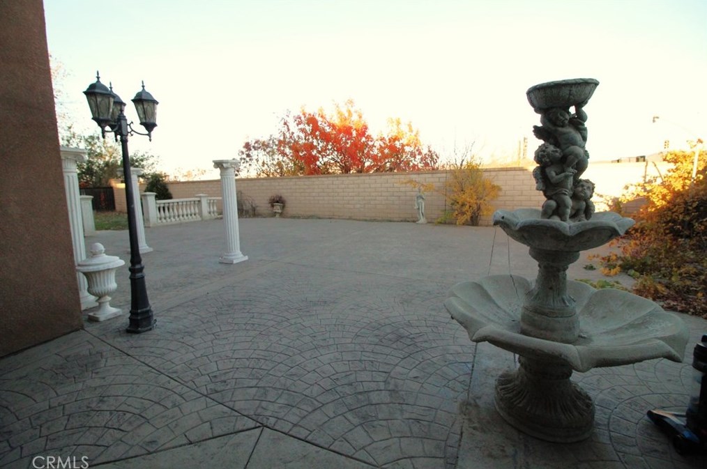 32746 Cottonwood Rd, Winchester, CA 92596