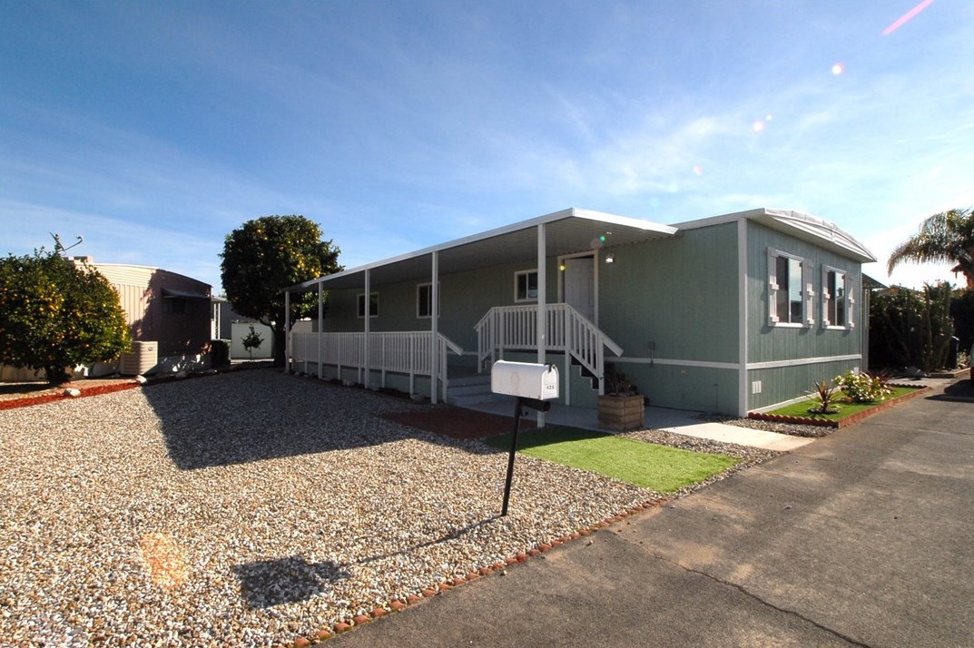 880 N Lake St #125, Hemet, CA 92544