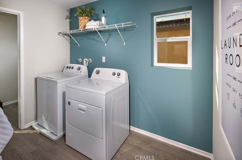 28333 Cats Claw Dr, Winchester CA  92596-8248 exterior