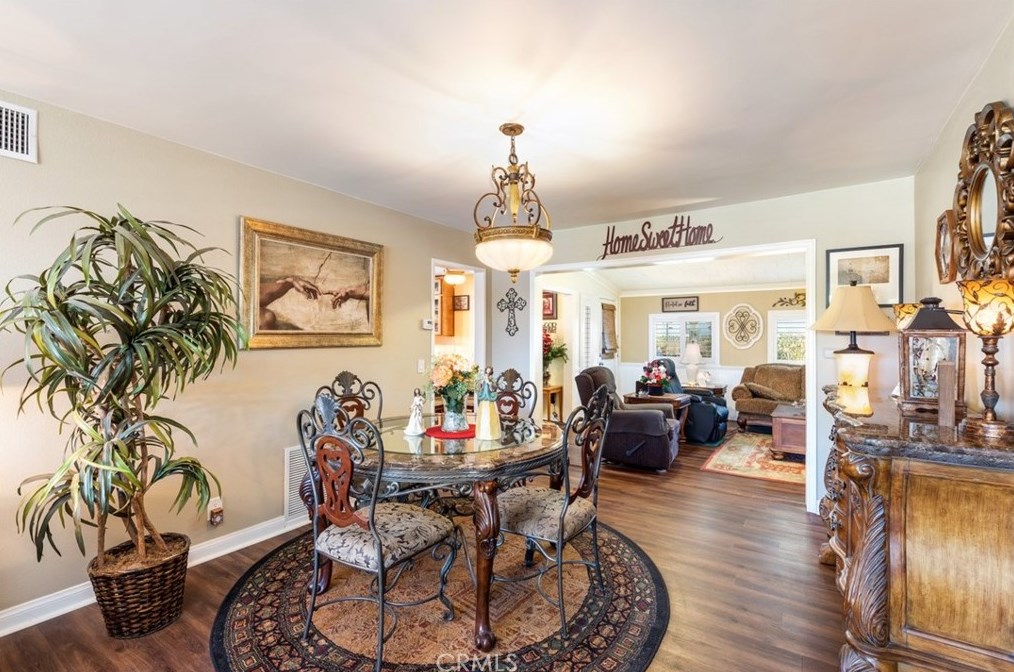 646 Rainier Way, Hemet CA  92543-5827 exterior