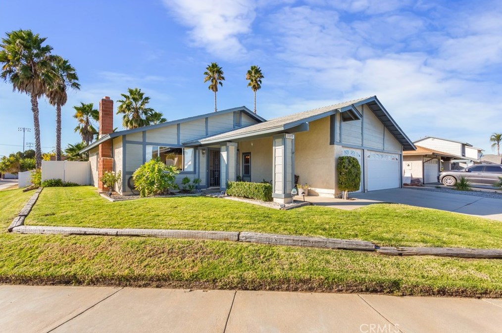 13309 Sunfield Dr, Moreno Valley, CA 92553-3208