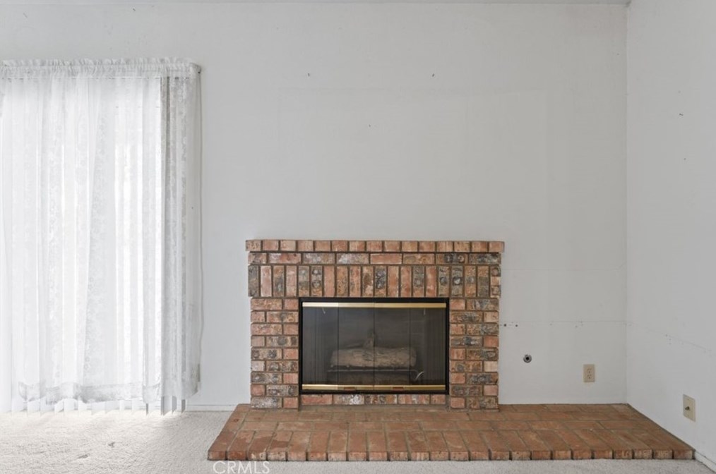 13990 High Falls Trl, Apple Valley CA  92307-5633 exterior