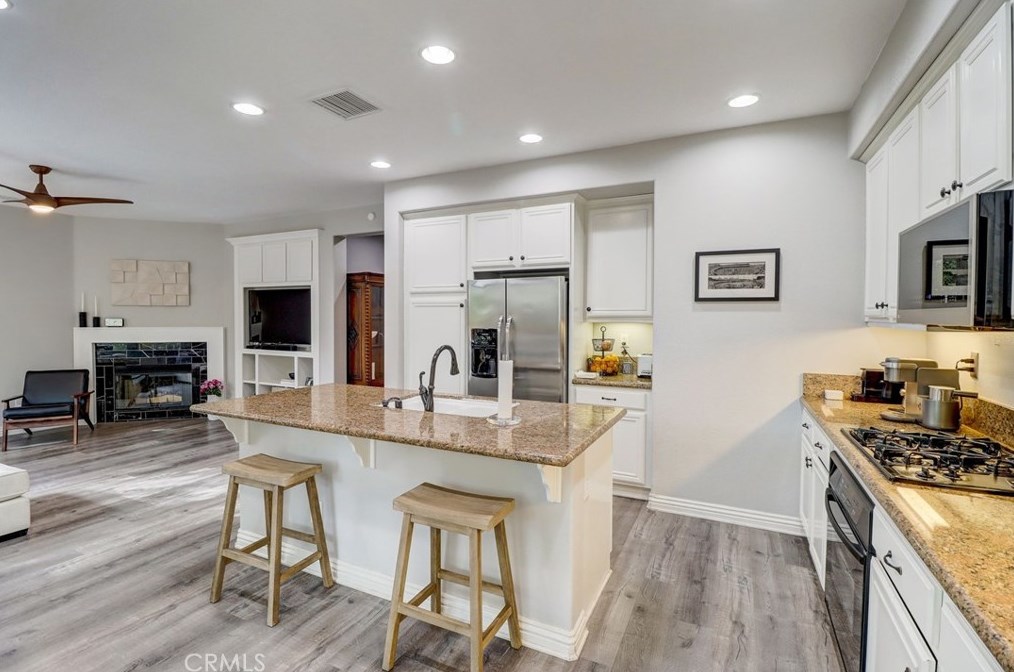 28373 Bruning St, Murrieta CA  92563-4410 exterior