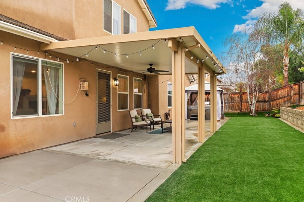 32417 Apricot Tree Rd, Winchester CA  92596-8672 exterior