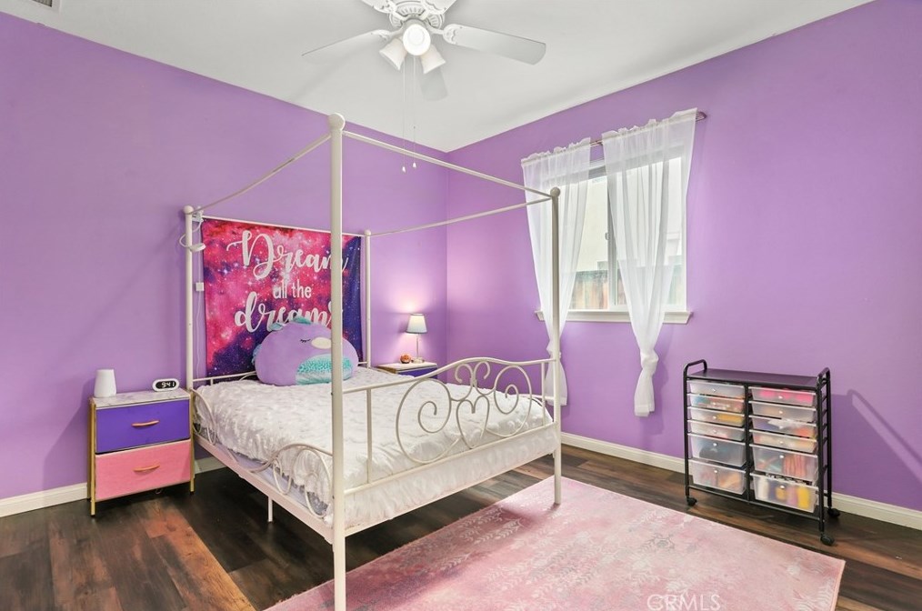 32417 Apricot Tree Rd, Winchester CA  92596-8672 exterior