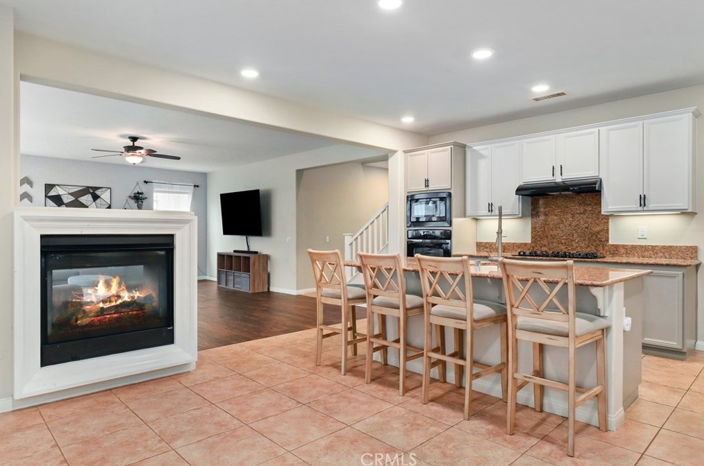 32417 Apricot Tree Rd, Winchester CA  92596-8672 exterior