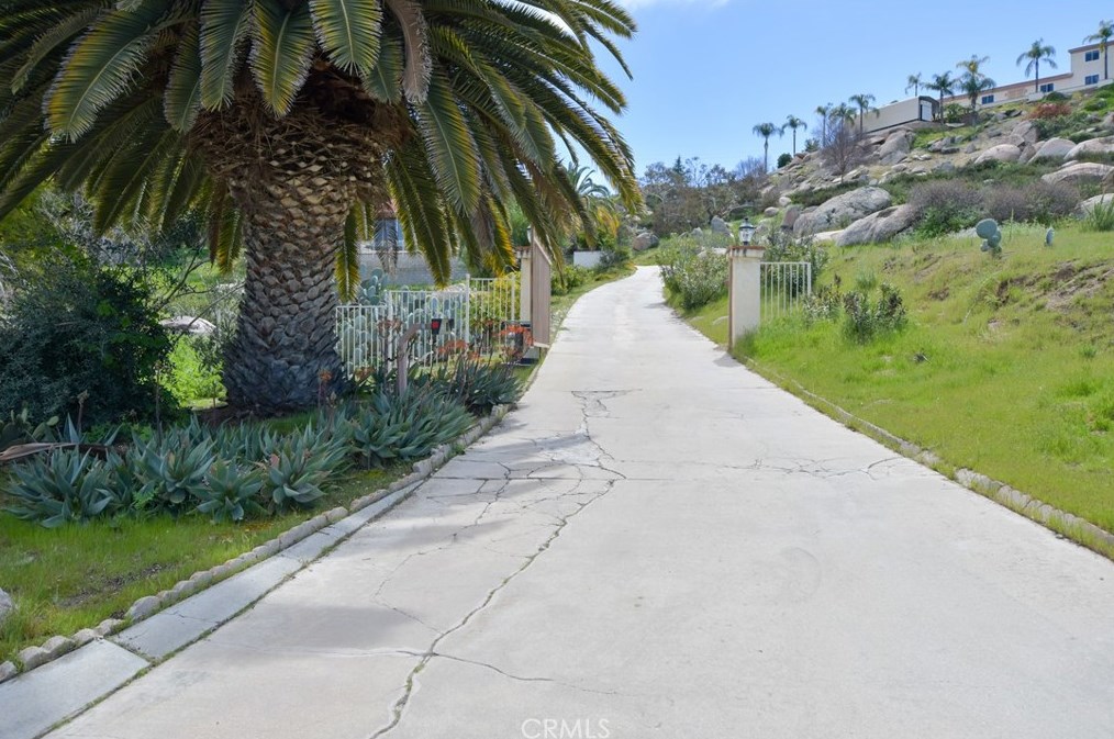 27735 Pachea Trail, Hemet, CA 92544