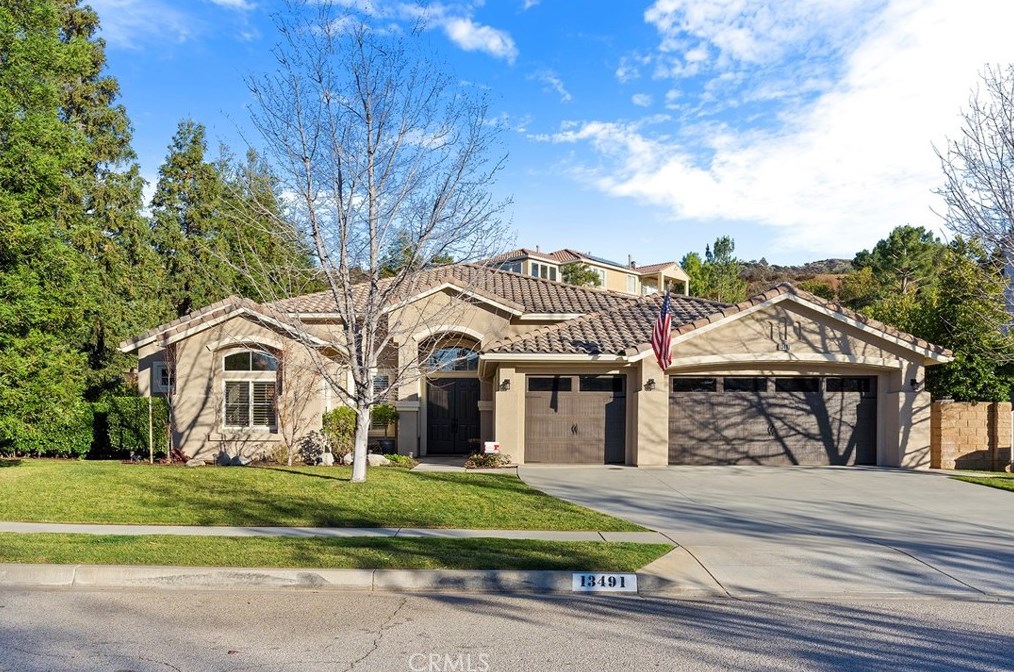 13491 Mesa Crest Dr, Yucaipa, CA 92399-5820