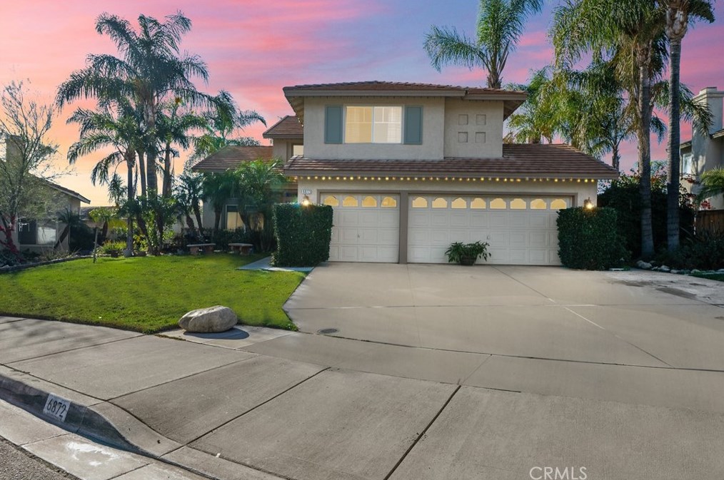6872 Regal Oaks Rd, Highland, CA 92346