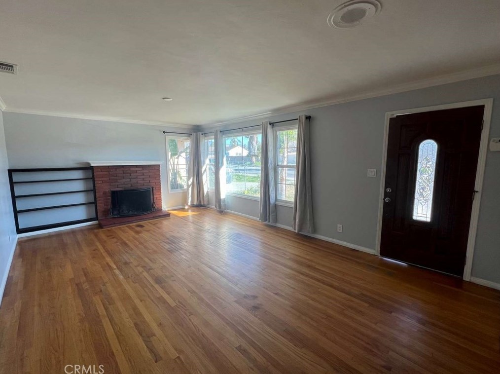 457 Girard St, Hemet, CA 92544-3180