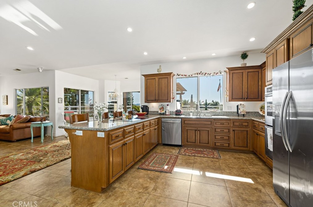 1141 Lorenzo Dr, Fallbrook CA  92028-4563 exterior