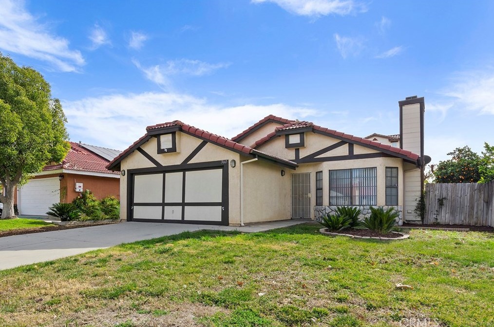 3665 Anchorage St, Hemet, CA 92545-2352