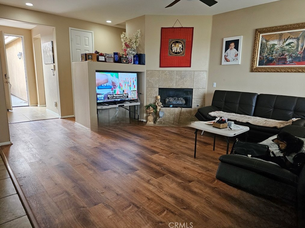 11836 Skylark St, Desert Hot Springs CA  92240-2028 exterior