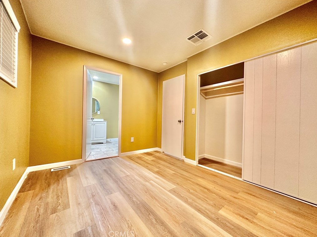 608 De Soto Dr, Hemet CA  92543-2649 exterior