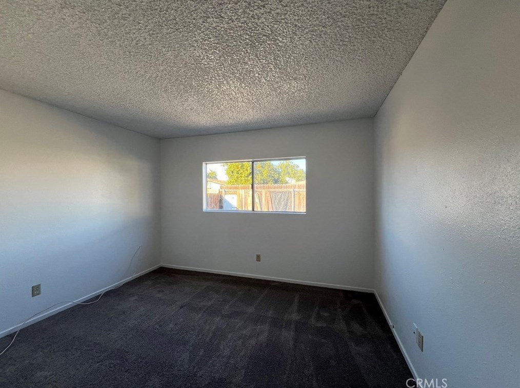 1858 Calle Pasito, Hemet CA  92545-2532 exterior