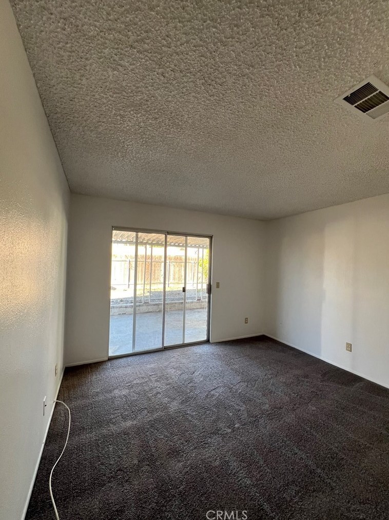 1858 Calle Pasito, Hemet CA  92545-2532 exterior