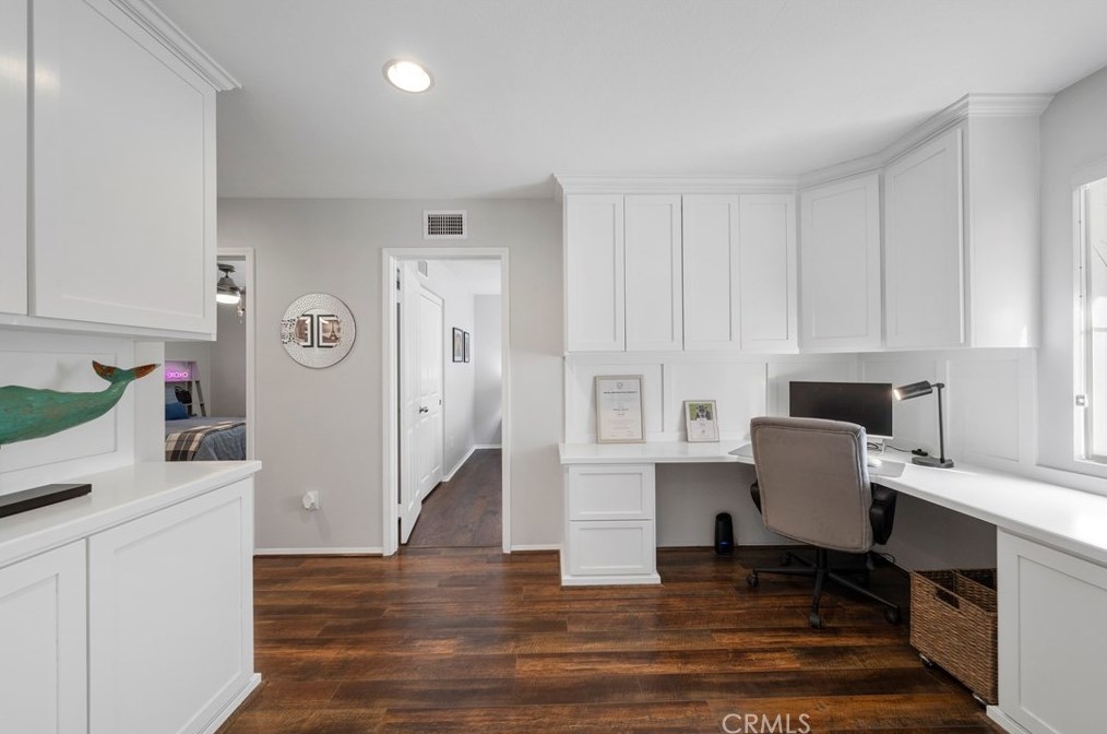 26536 Mahonia Way, Murrieta CA  92562-4485 exterior