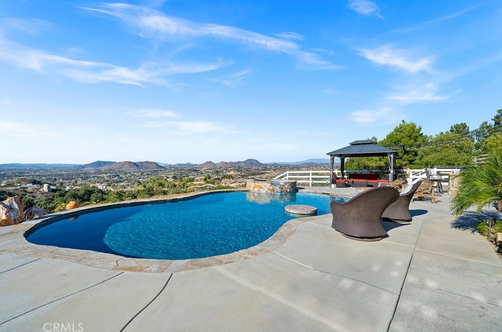 40107 Calle Breve, Temecula, CA 92592