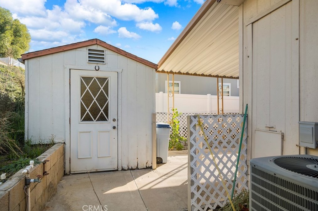 28860 Via Princesa, Murrieta CA  92563-5716 exterior