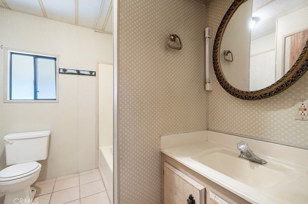 28860 Via Princesa, Murrieta CA  92563-5716 exterior