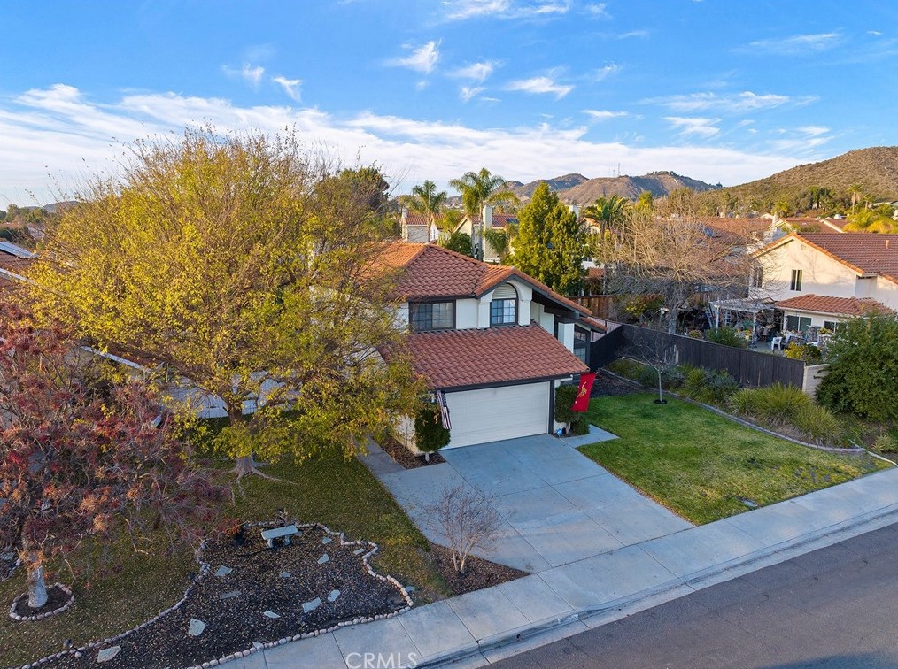 24322 Saradella Ct, Murrieta CA  92562-4062 exterior