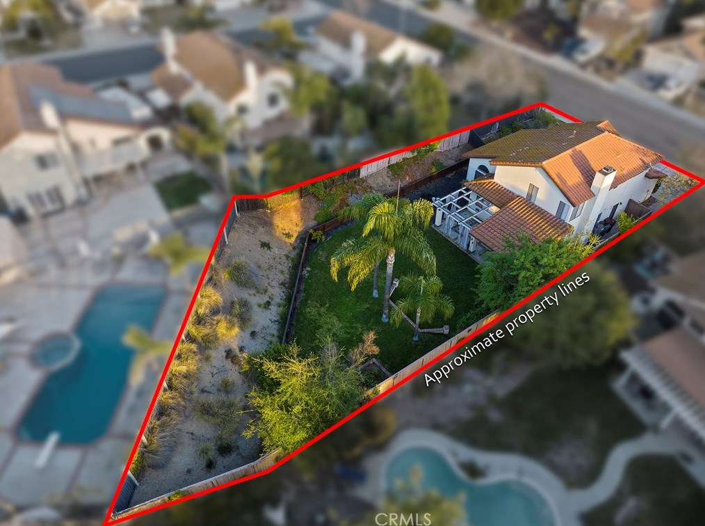 24322 Saradella Ct, Murrieta CA  92562-4062 exterior