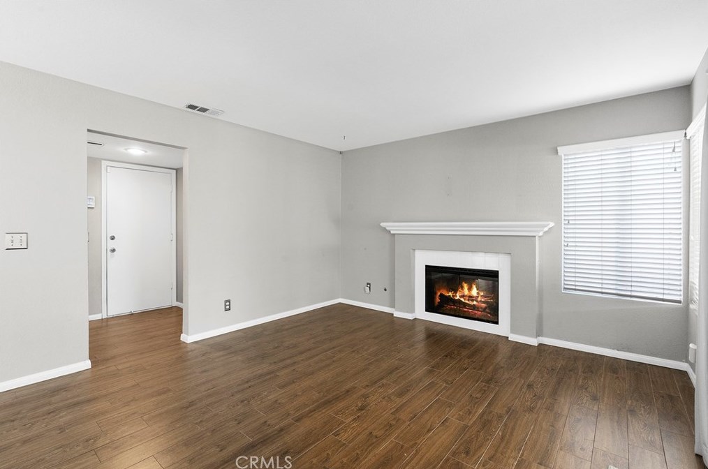 24322 Saradella Ct, Murrieta CA  92562-4062 exterior