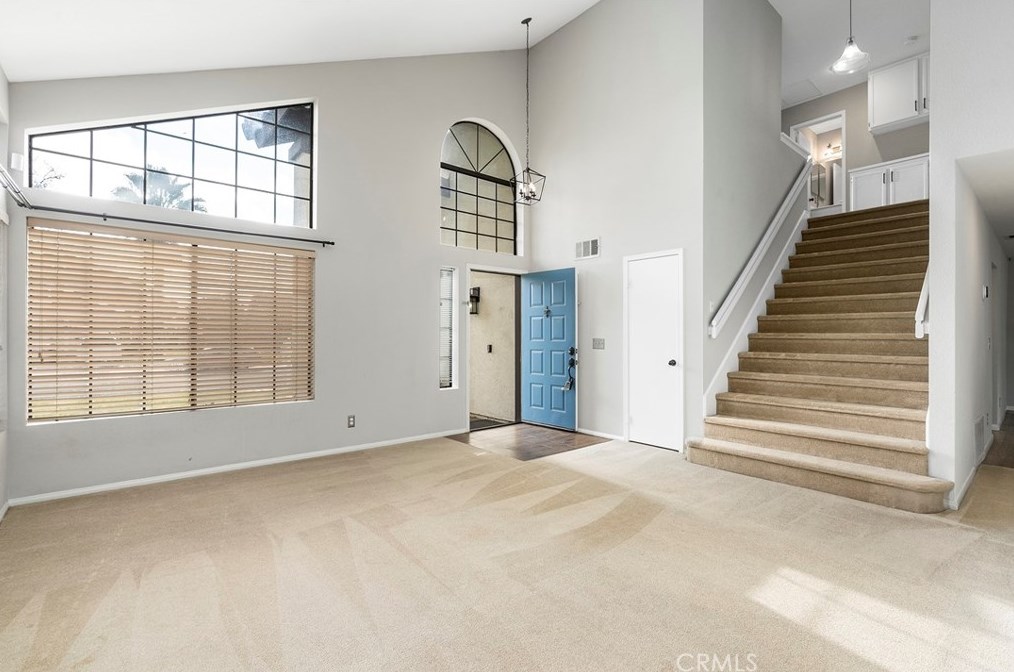 24322 Saradella Ct, Murrieta CA  92562-4062 exterior