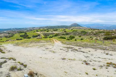 41120 Jojoba Hills Circle, Aguanga, CA 92536 - Photo 8