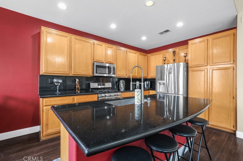 23770 Aspen Dr, Murrieta CA  92562-5041 exterior
