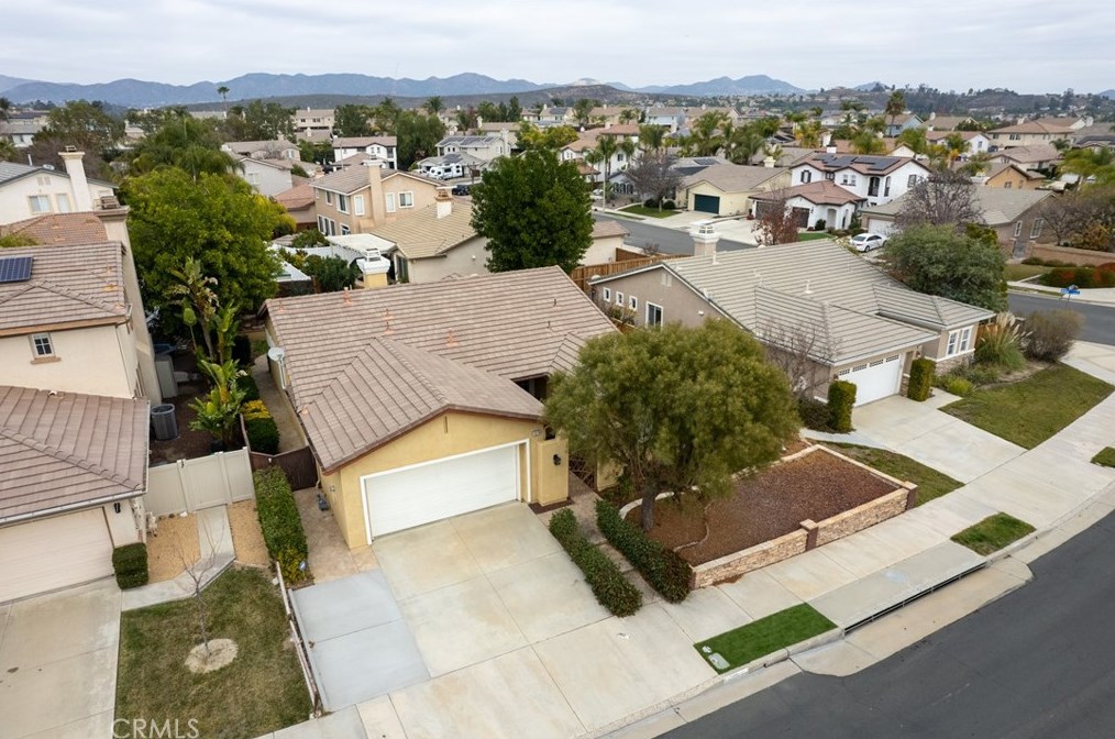 23770 Aspen Dr, Murrieta CA  92562-5041 exterior