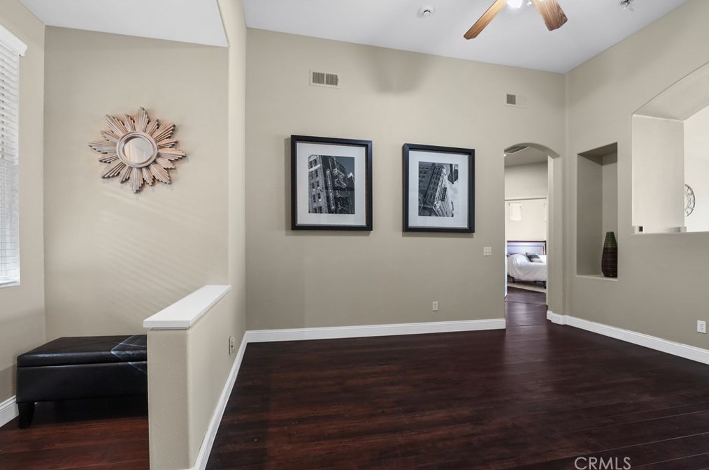 23770 Aspen Dr, Murrieta CA  92562-5041 exterior