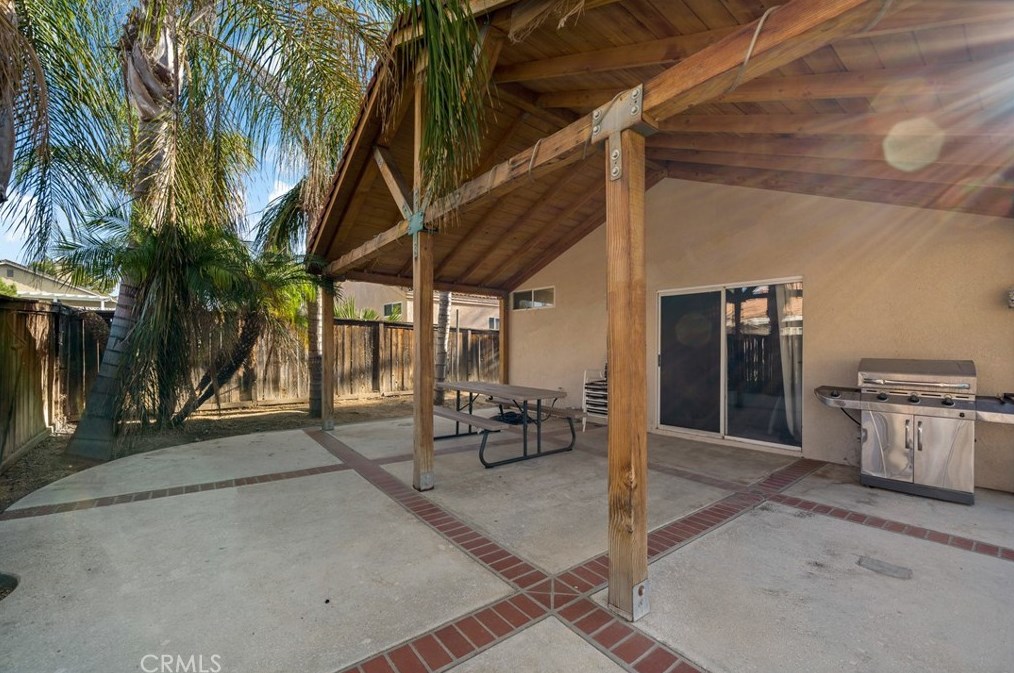 32555 Buckhorn Rd, Wildomar CA  92595-8255 exterior