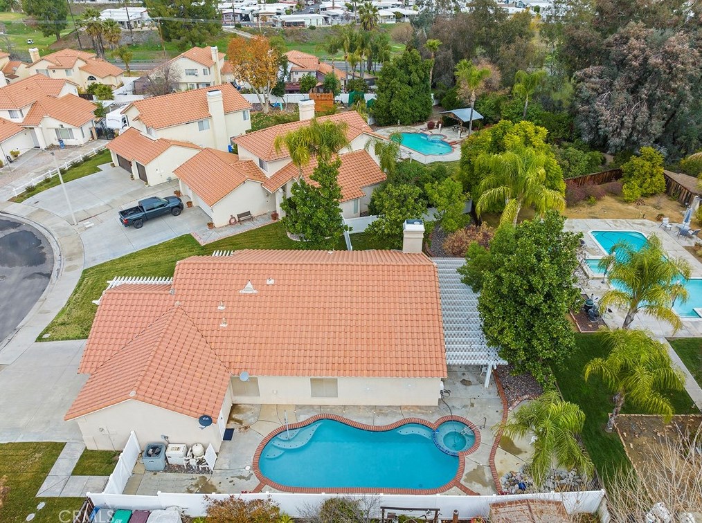 26048 Avenida Hortensia, Hemet, CA 92544