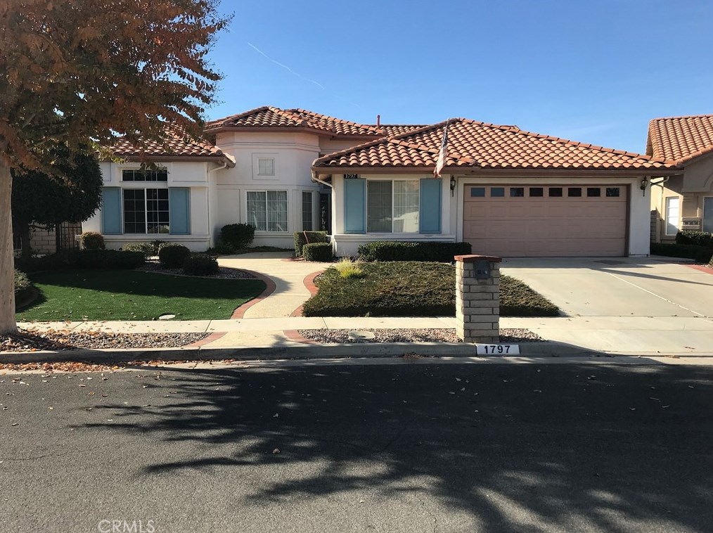 1797 Cashew Tree St, Hemet, CA 92545-8188