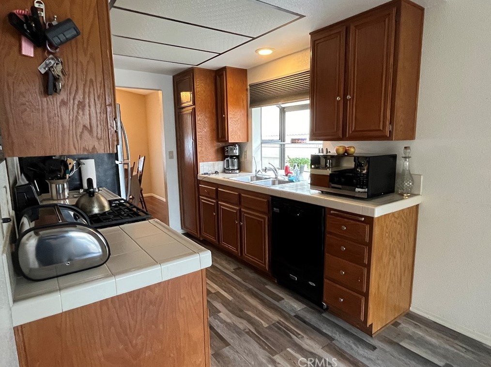 2768 La Paz Ave, Hemet CA  92545-1544 exterior