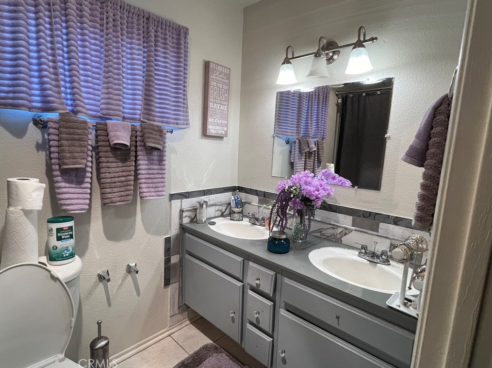 2768 La Paz Ave, Hemet CA  92545-1544 exterior